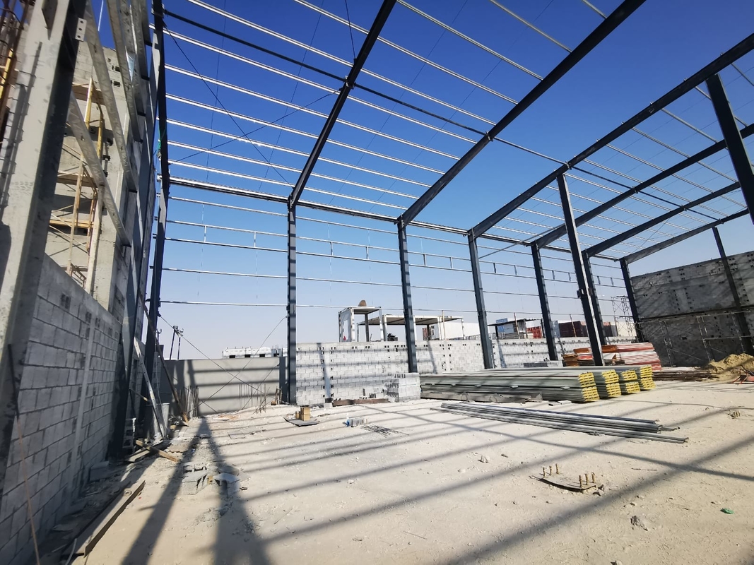 At ahırı ve at çiftliği için prefabrik çelik yapı atölyesi binası