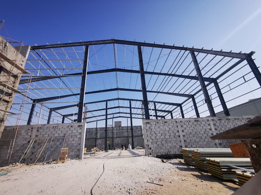 At ahırı ve at çiftliği için prefabrik çelik yapı atölyesi binası