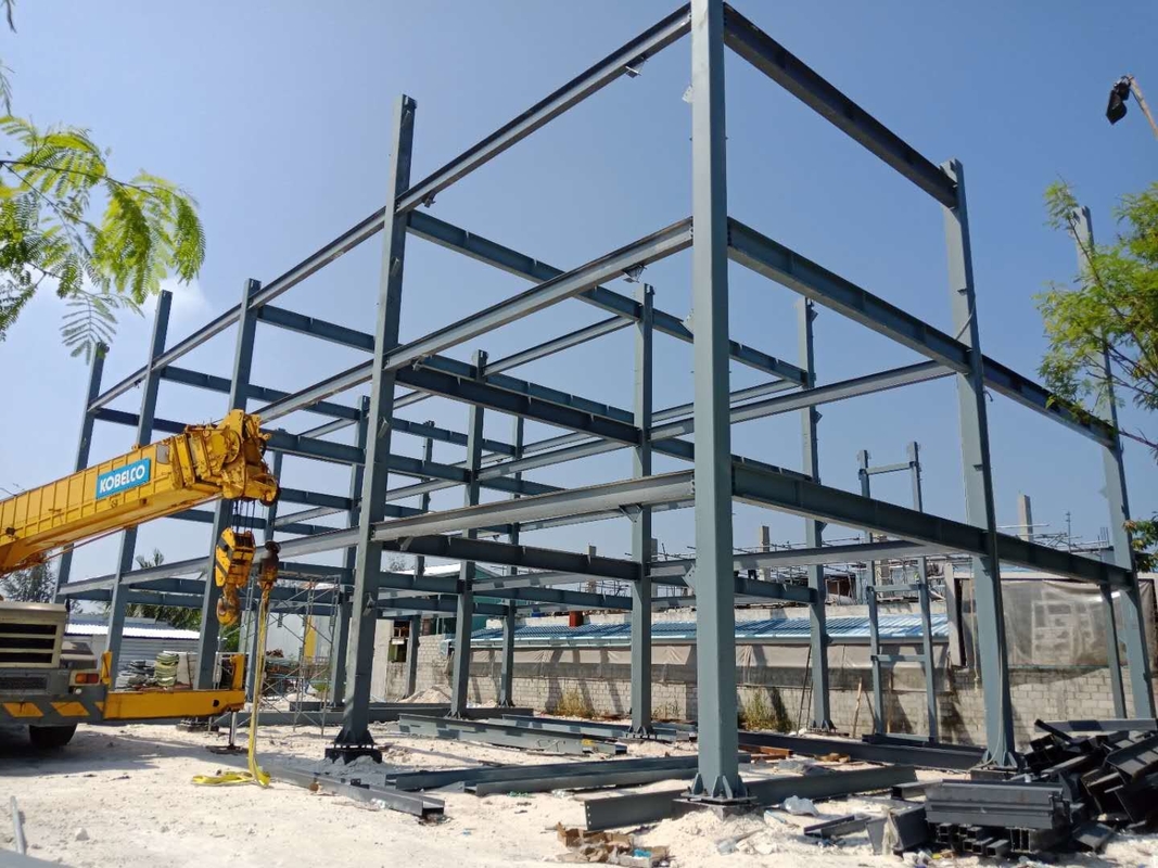 Yüksek yüksekliğe sahip çelik prefabrik çelik yapı binalar Maldivler için ev çerçeveleri yalıtım malzemeleri kullanın