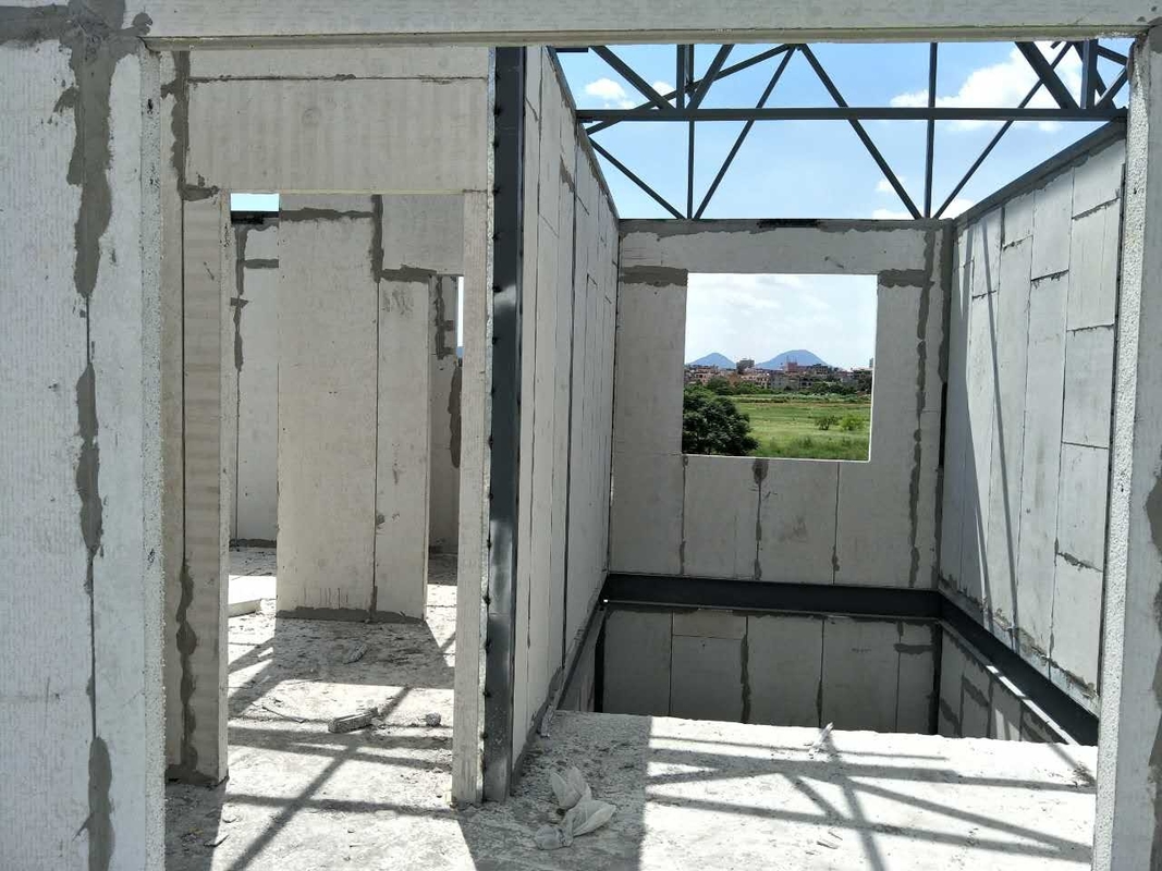 Hafif Çelik Çerçeve Çelik Yapı Prefabrik Lüks Villa İki Katlı Prefabrik Ev