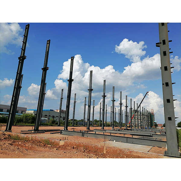 Afrika Pazarı için Çelik Yapı Evleri PVC Kaydırıcı Pencereler ve Fiber Cement Tahta Duvarları